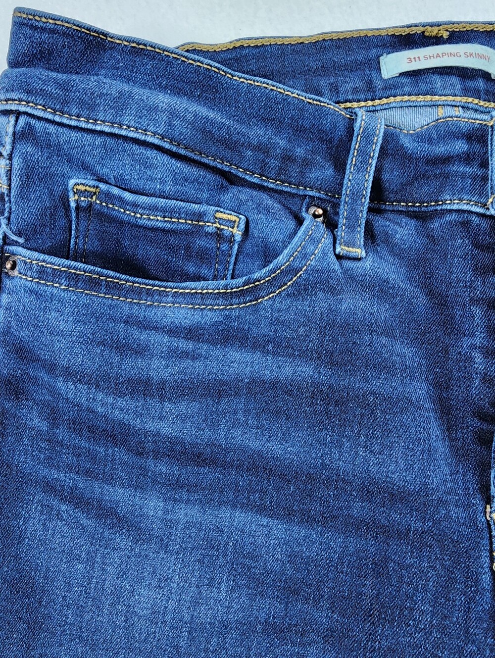 Levi's 311 Shaping Skinny Jeans Women's 27 Dark Wash Mid Rise Stretch - Picture 5 of 12
